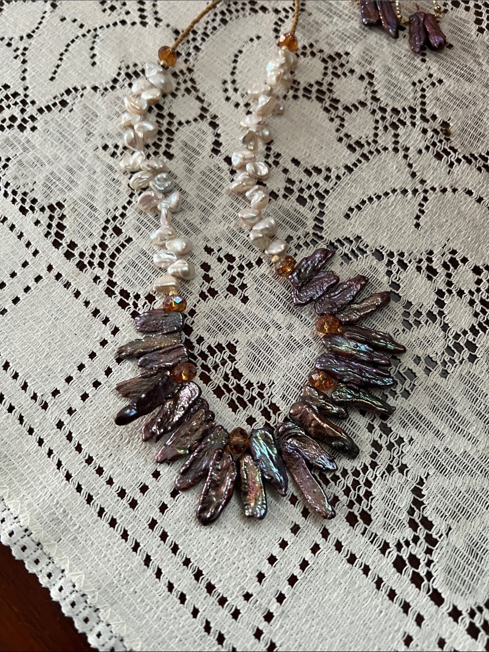 Iridescent Dark Pearl Spike Necklace in White and Purple